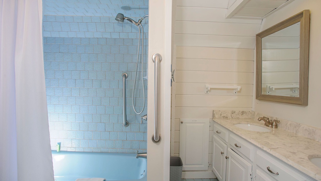 Photo of Bathroom in West Tisbury