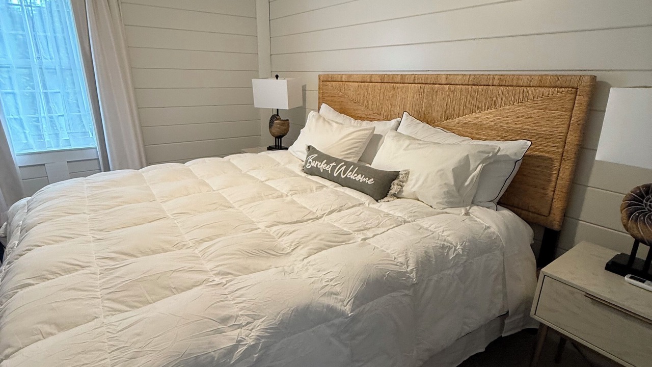 Photo of Bedroom in West Tisbury