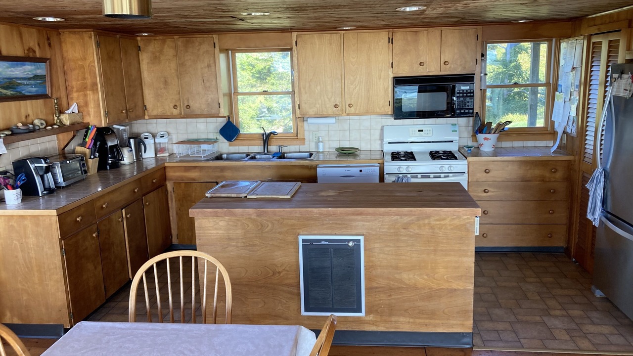 Photo of Kitchen in Chilmark