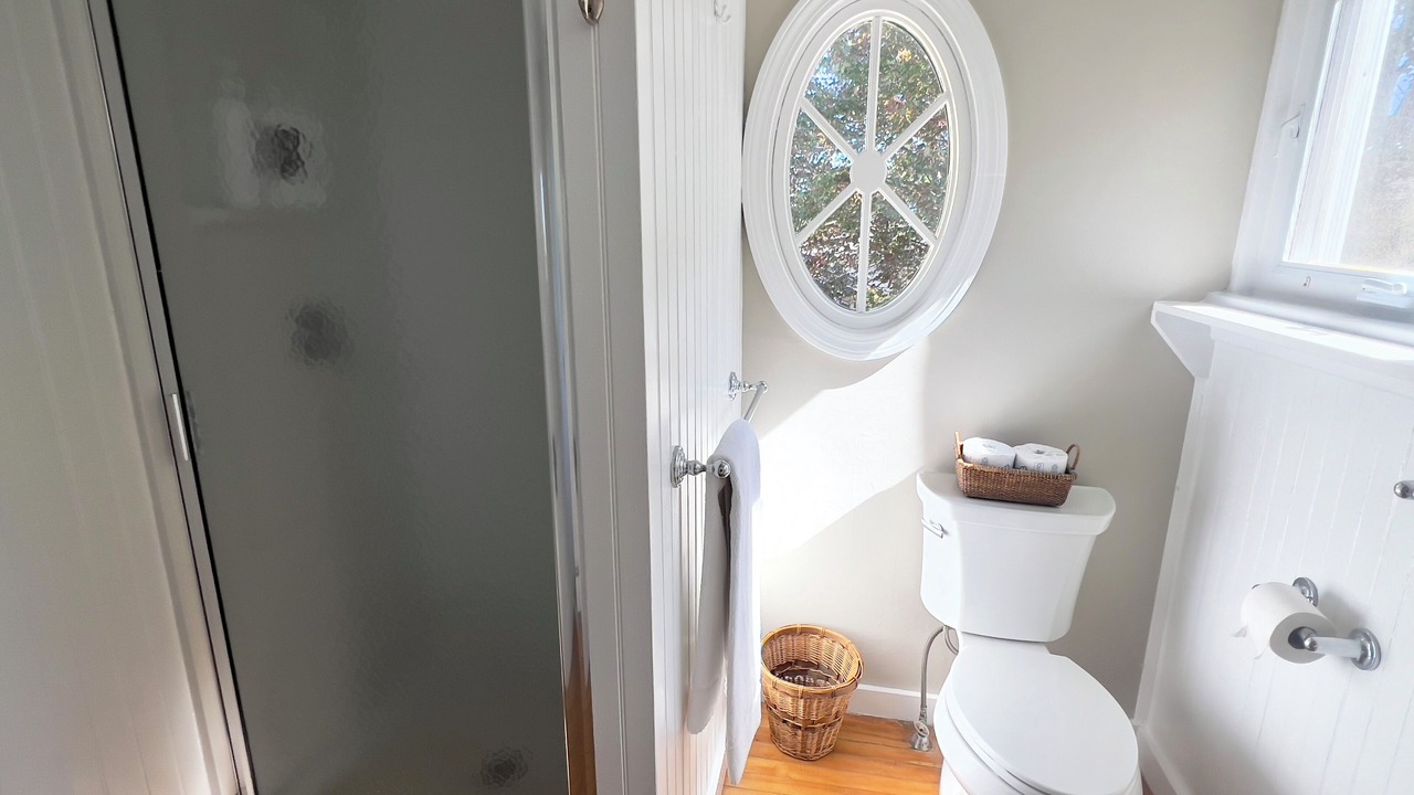 Photo of Bathroom in Ocean Park