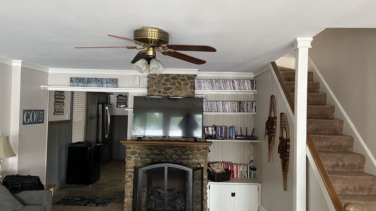 Photo of Bedroom in Winnisquam