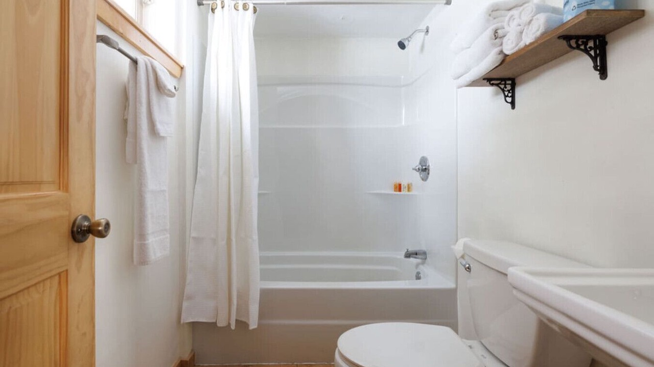 Photo of Bathroom in Bethlehem