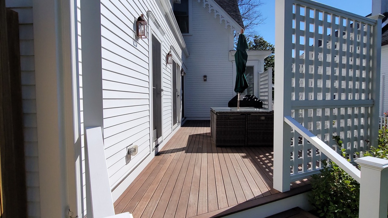 Photo of Patio Balcony in Edgartown