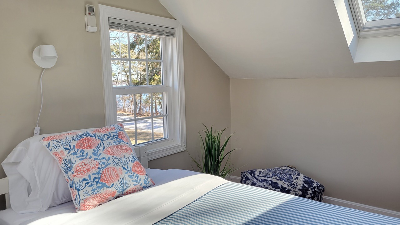 Photo of Bedroom in Centerville
