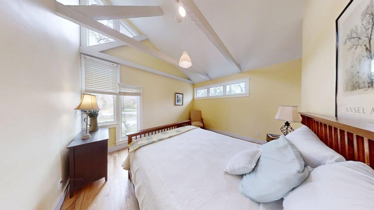 Photo of Bedroom in Dennis