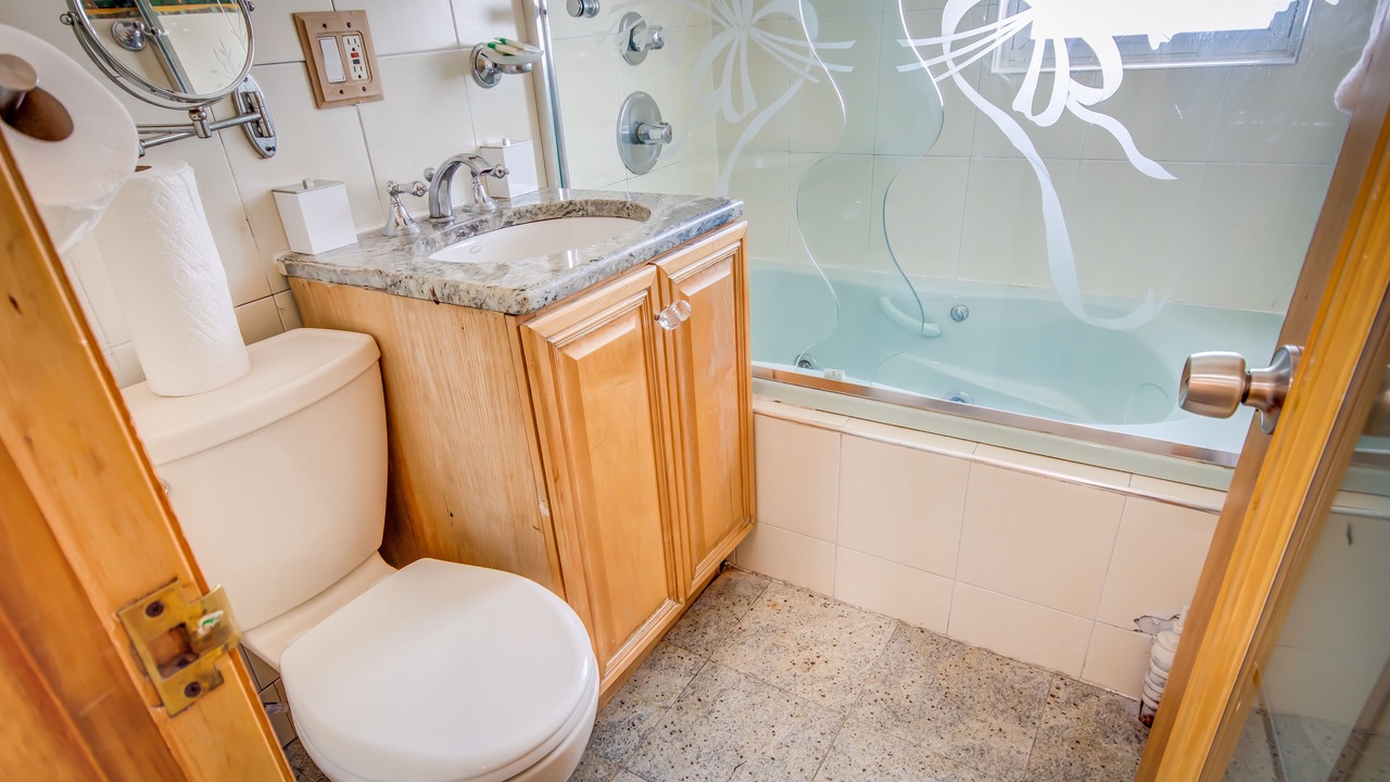 Photo of Bathroom in Queens