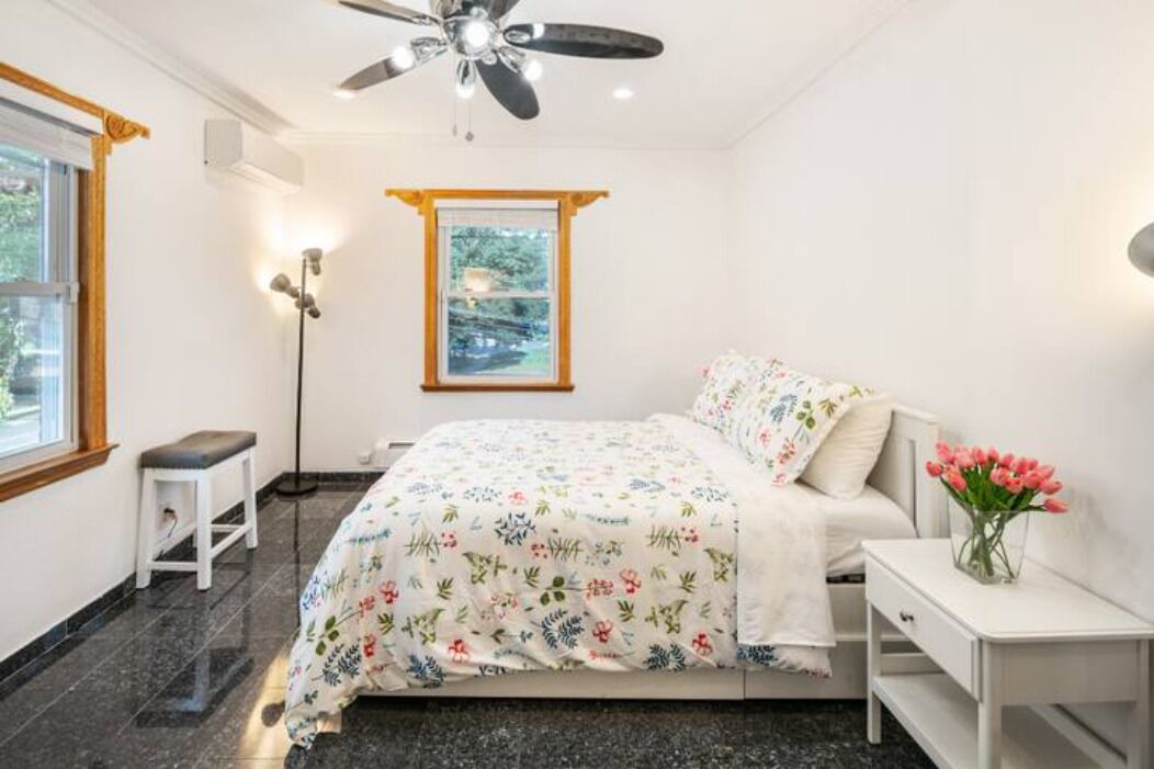Photo of Bedroom in Queens