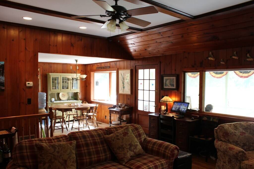 Photo of Livingroom in New Fairfield