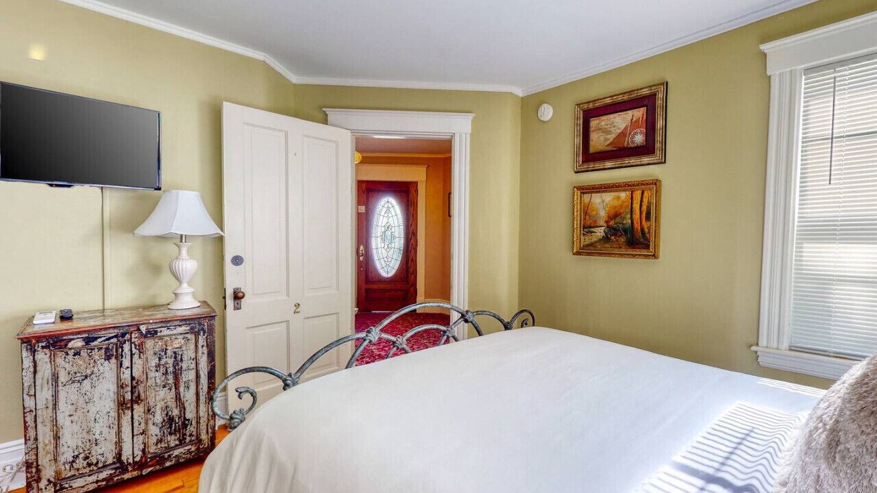 Photo of Bedroom in Ogunquit