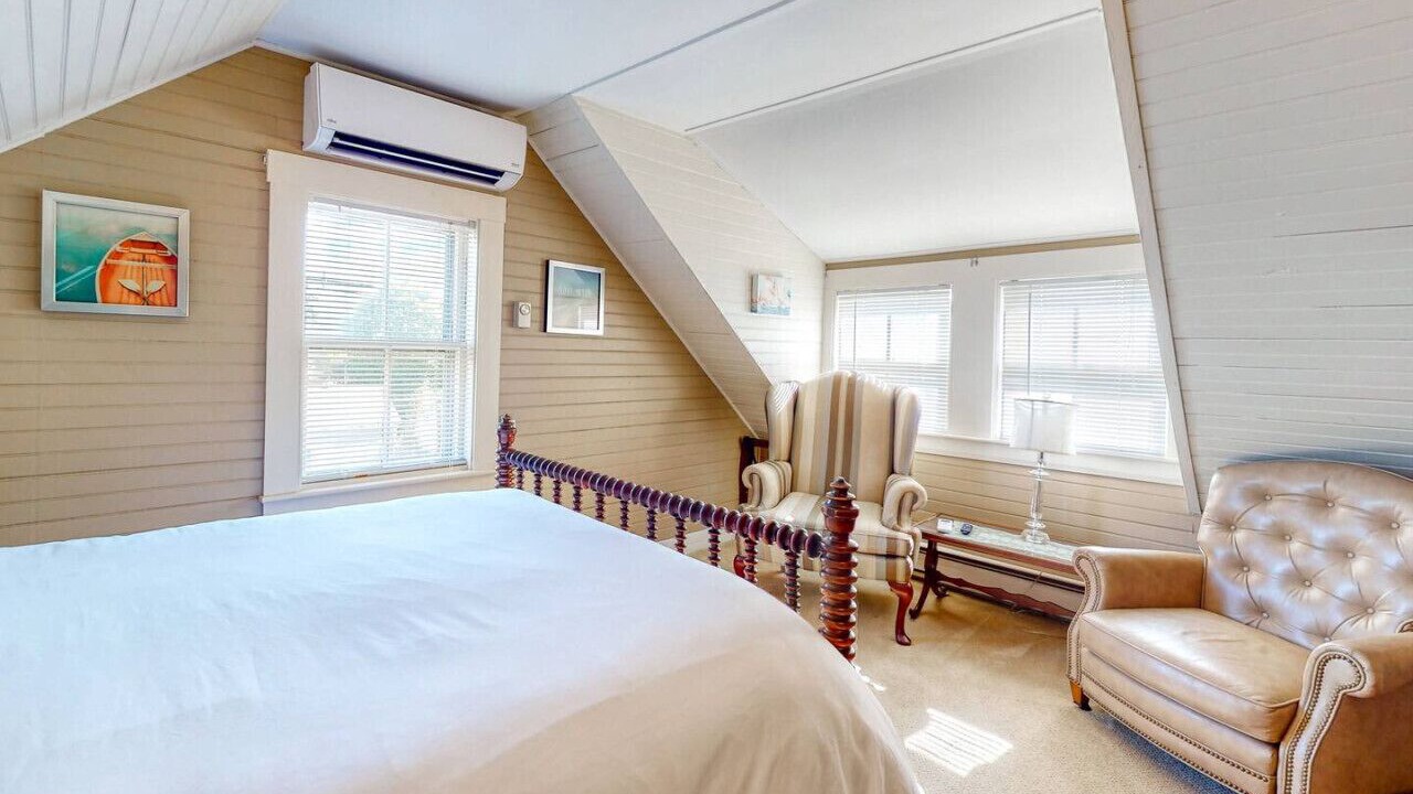 Photo of Bedroom in Ogunquit