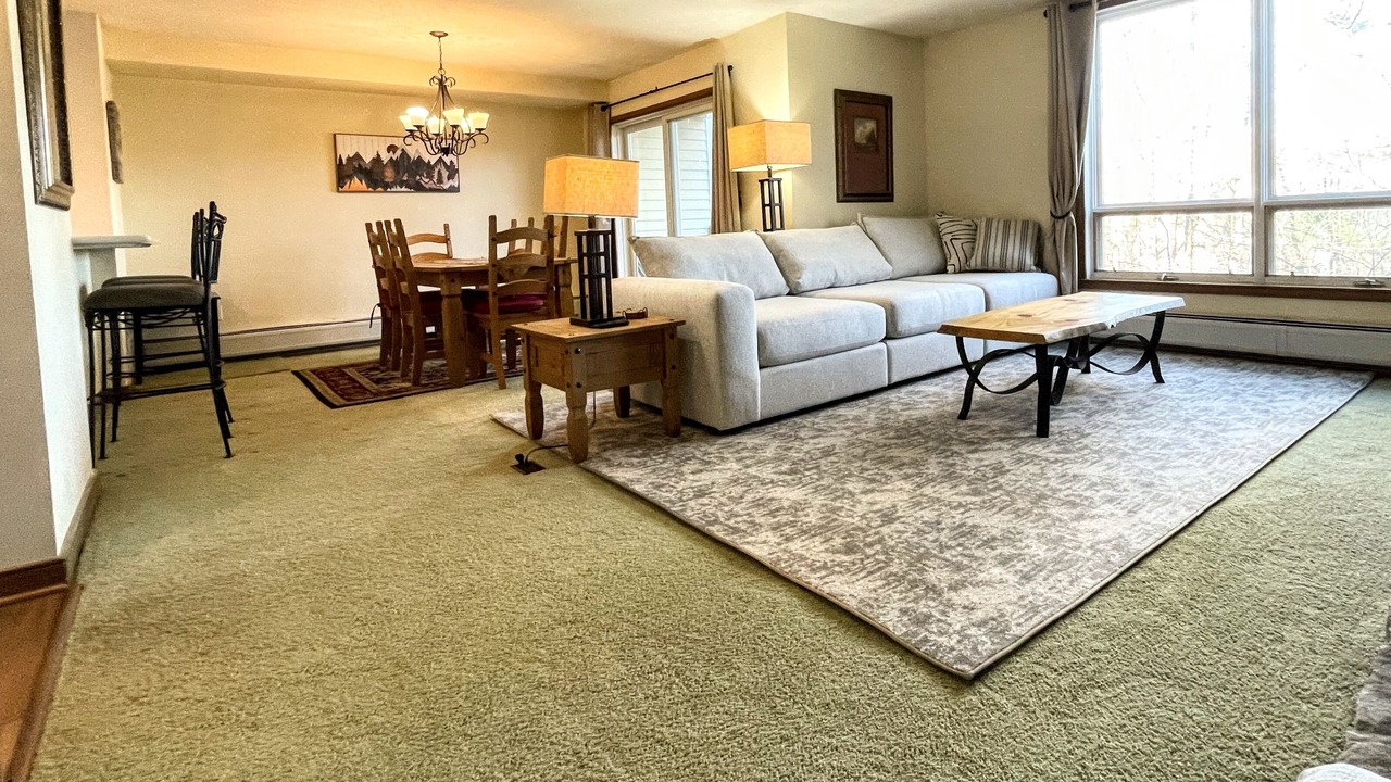Photo of Livingroom in West Dover