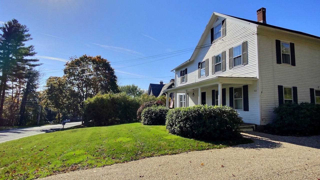 Photo of Outdoor in Litchfield Historic District