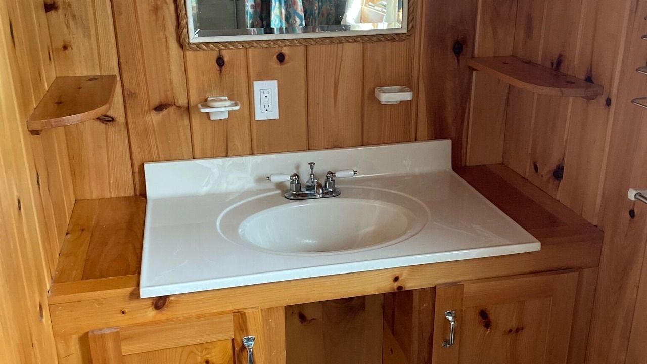 Photo of Bathroom in Ocean Park