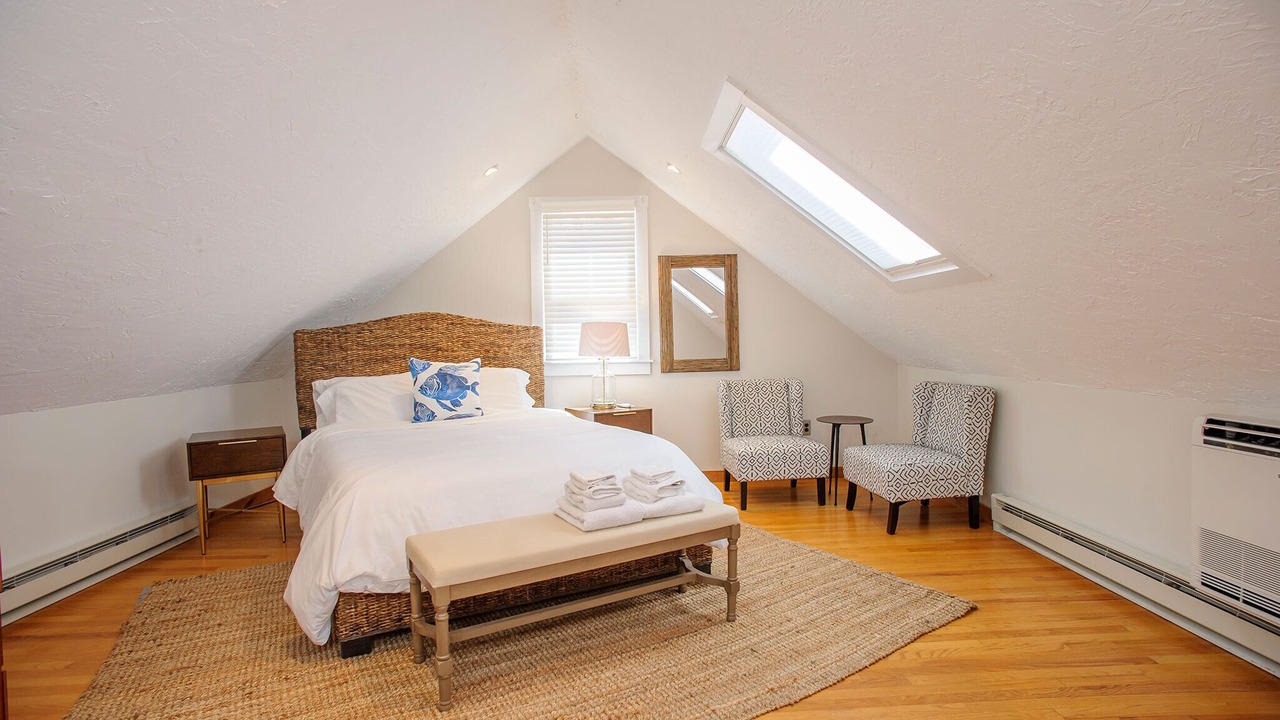 Photo of Bedroom in West Tisbury