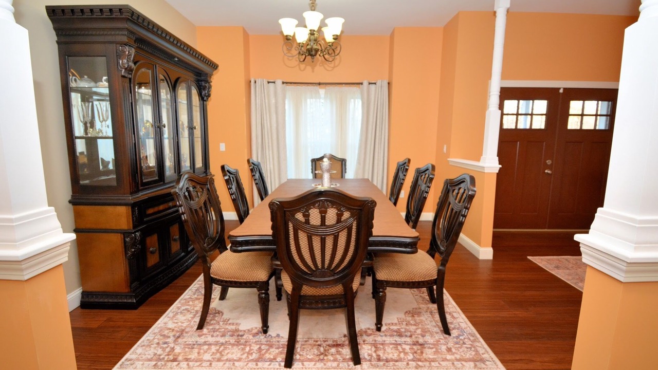 Photo of Livingroom in Saratoga Springs
