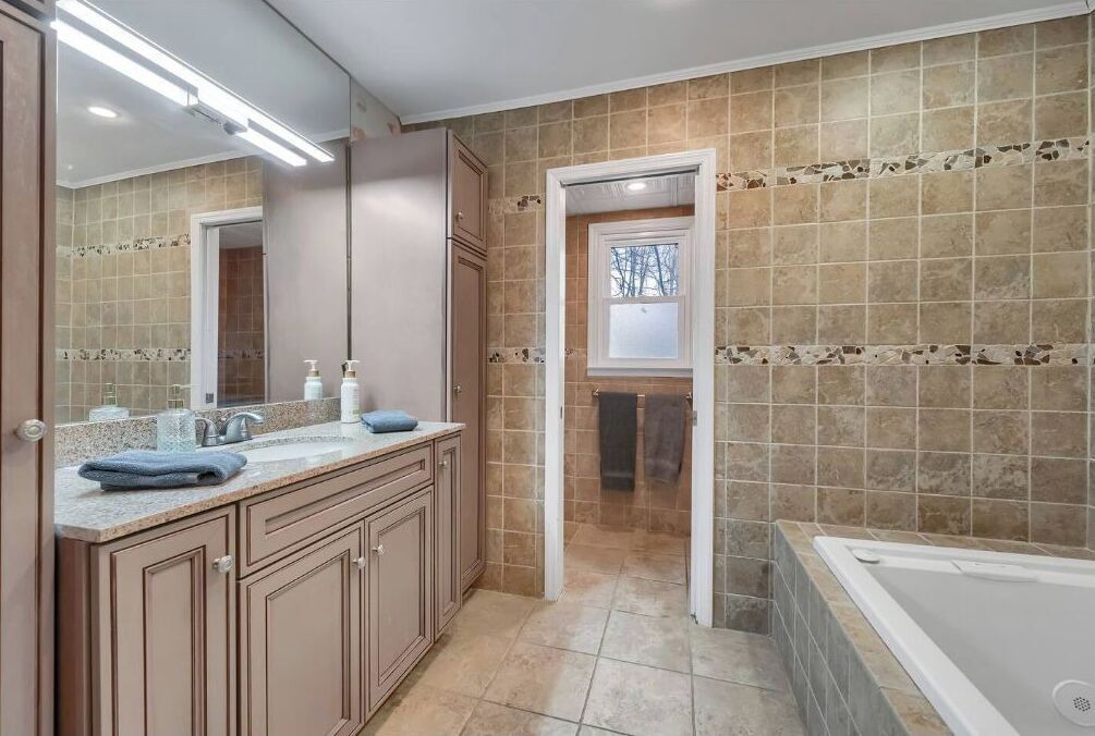 Photo of Bathroom in Mount Marion