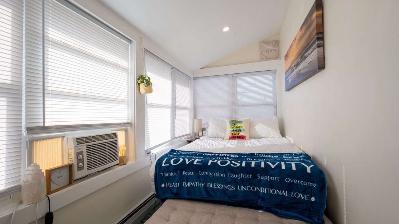 Photo of Bedroom in Hampton