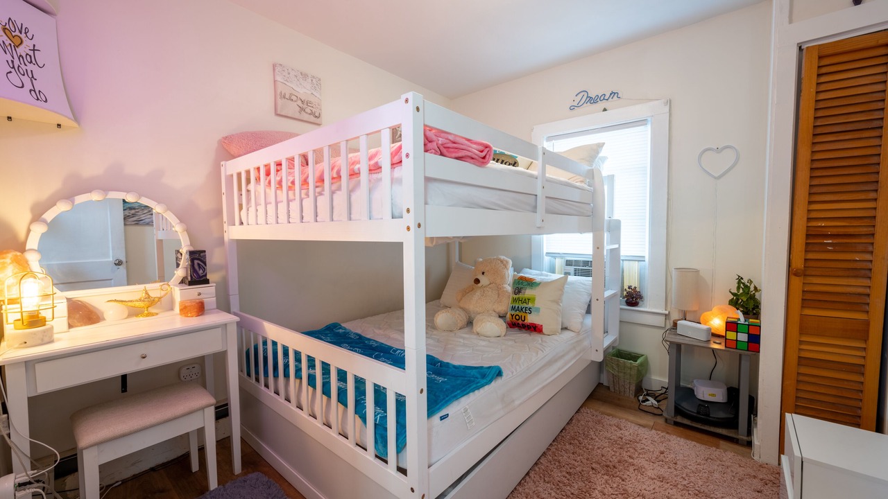 Photo of Bedroom in Hampton