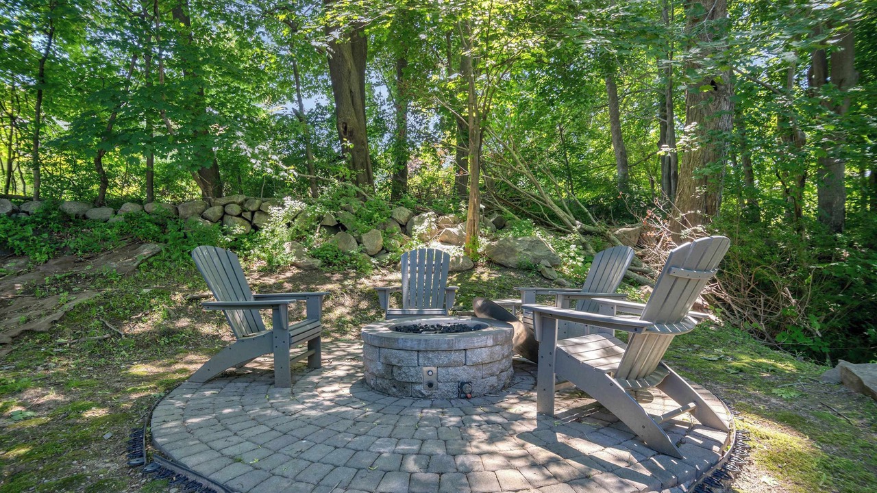 Photo of Outdoor in Mystic