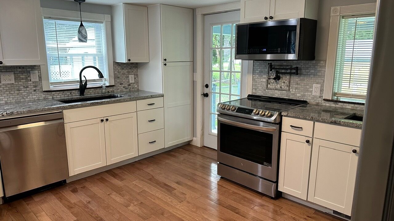 Photo of Kitchen in Niantic