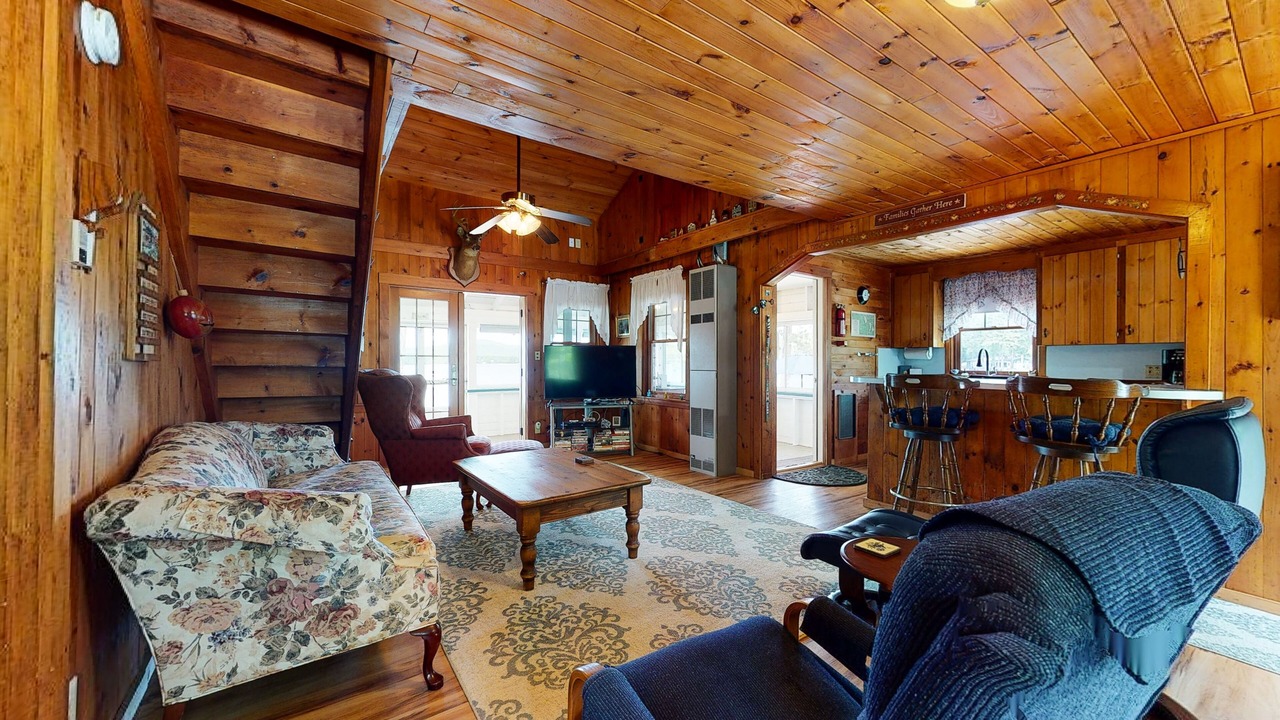 Photo of Livingroom in The Bays