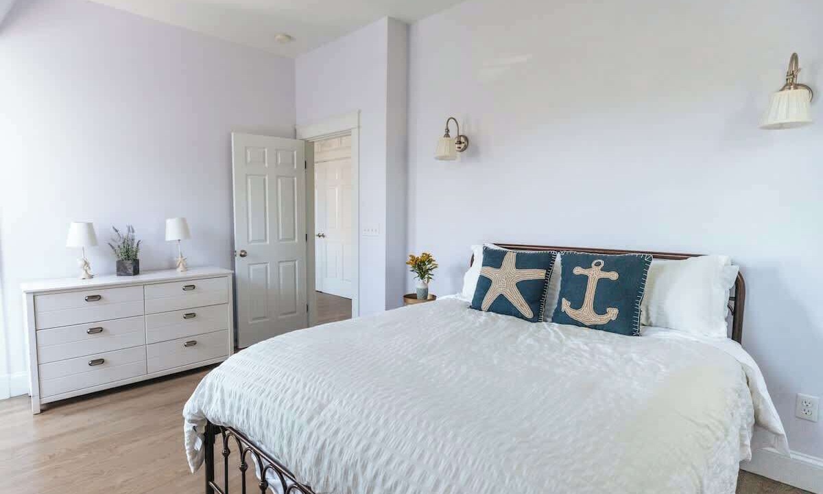 Photo of Bedroom in Easton's Point