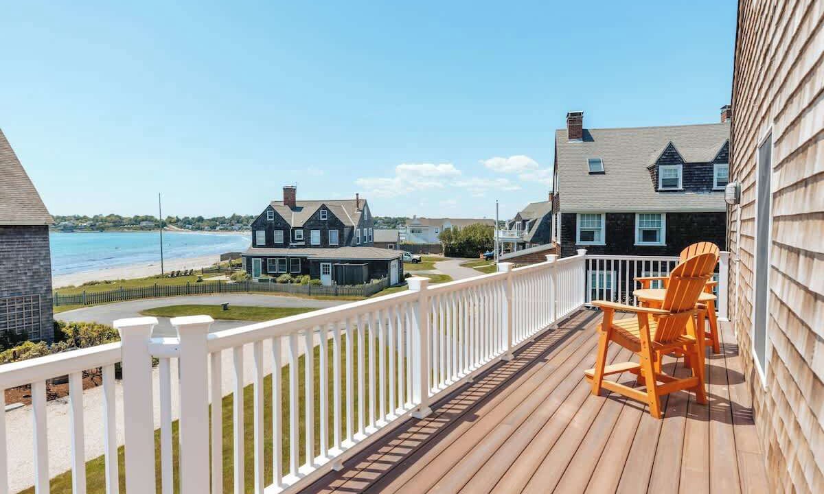 Photo of Patio Balcony in Easton's Point