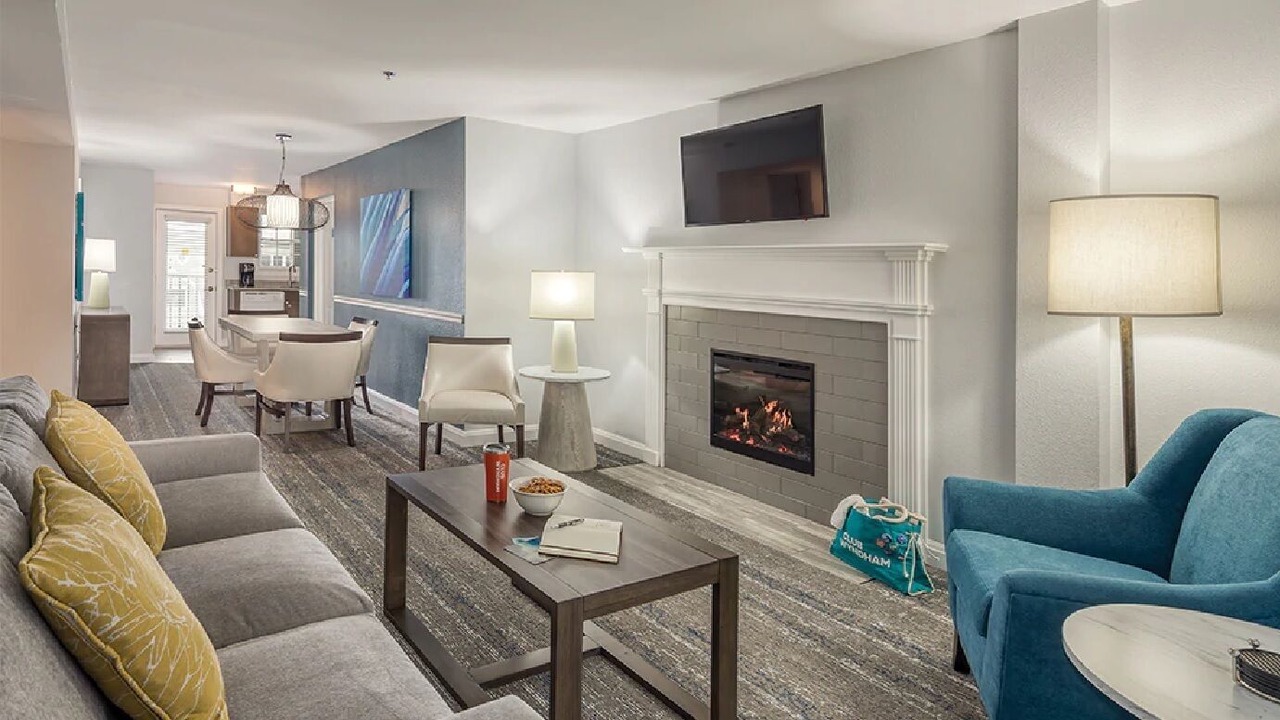 Photo of Livingroom in Historic Hill