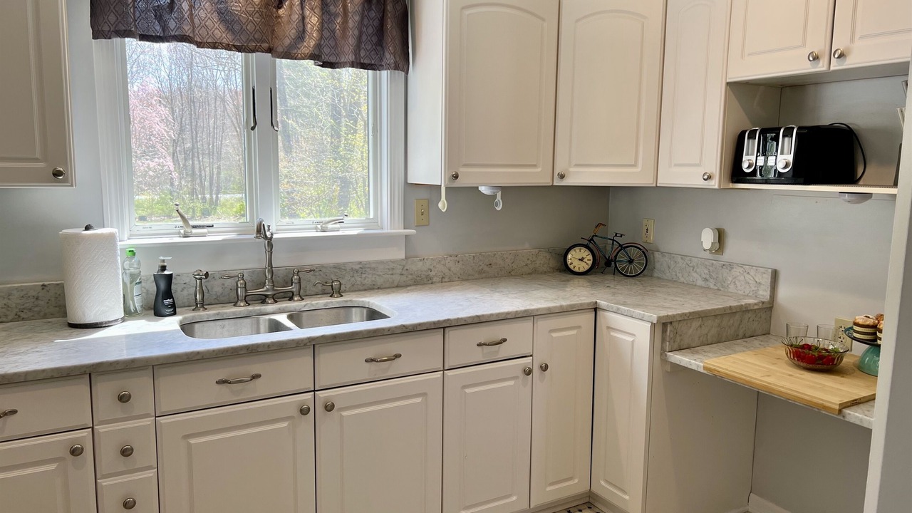 Photo of Kitchen in York Harbor