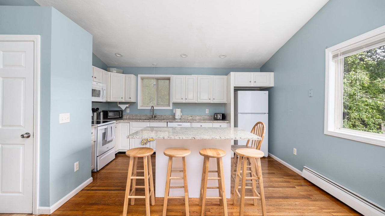 Photo of Kitchen in Saunderstown