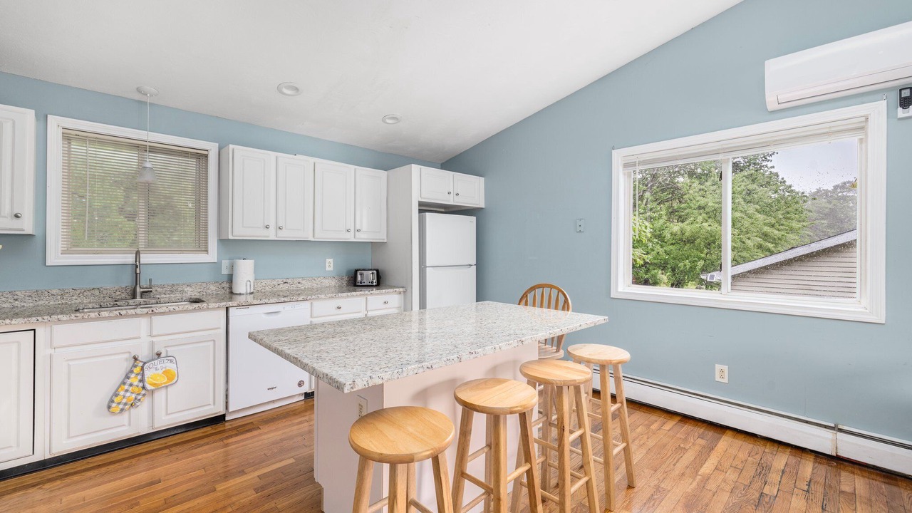 Photo of Kitchen in Saunderstown