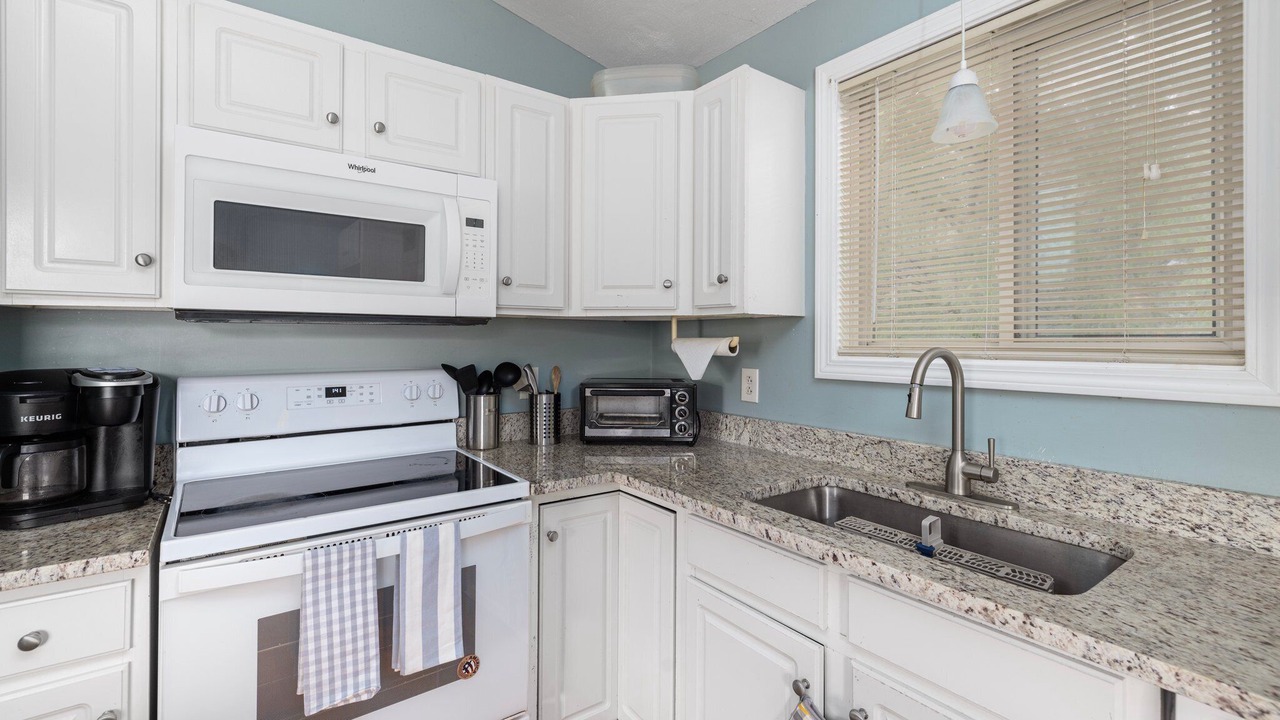 Photo of Kitchen in Saunderstown