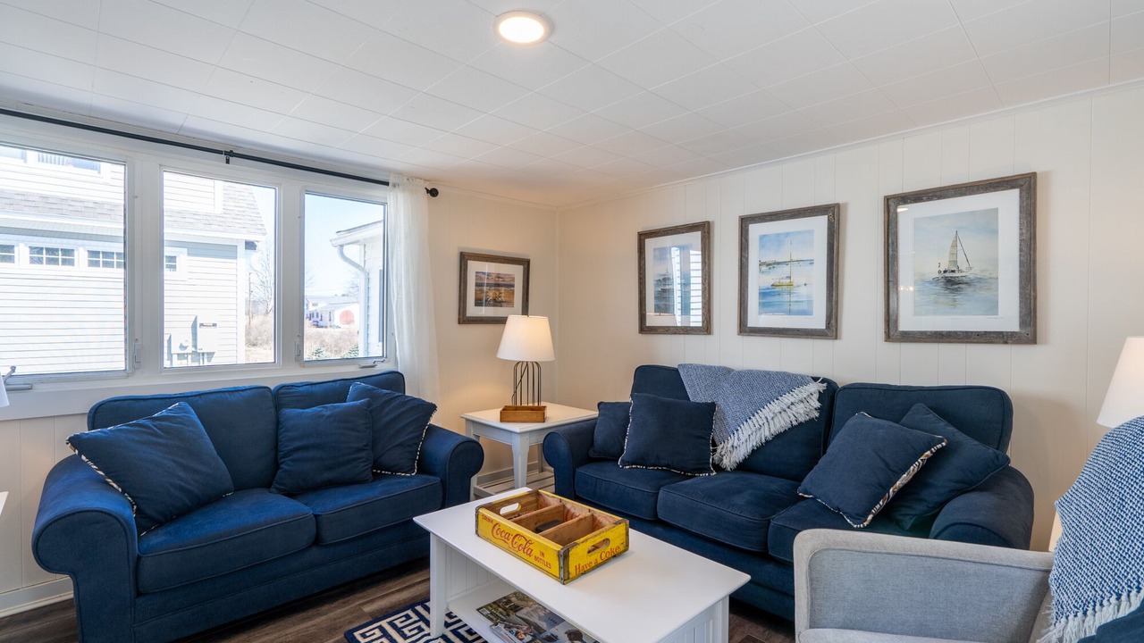 Photo of Livingroom in Kennebunk
