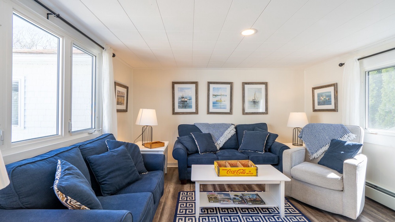 Photo of Livingroom in Kennebunk