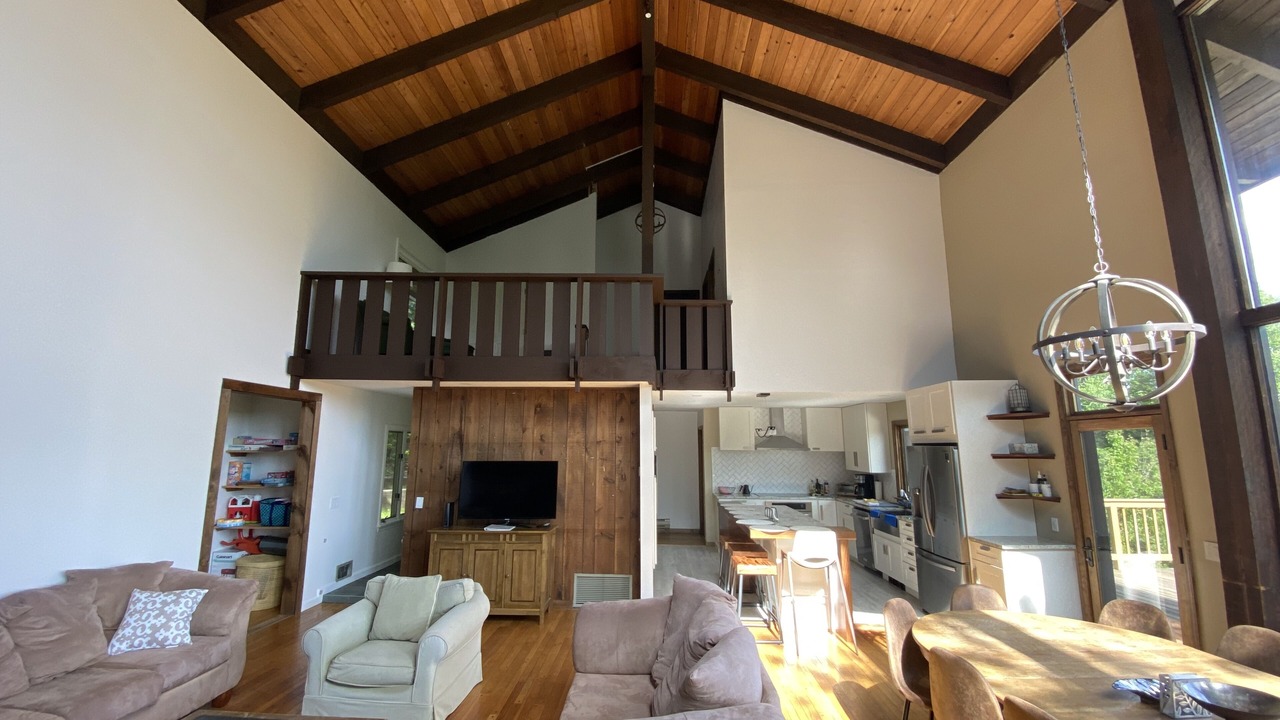 Photo of Livingroom in West Dover