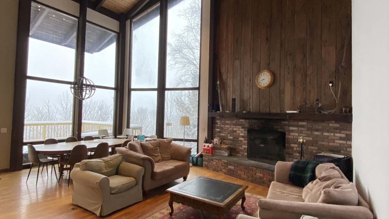 Photo of Livingroom in West Dover