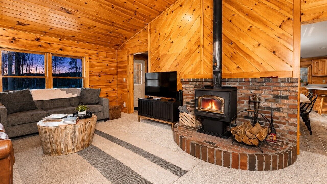 Photo of Livingroom in Bartlett