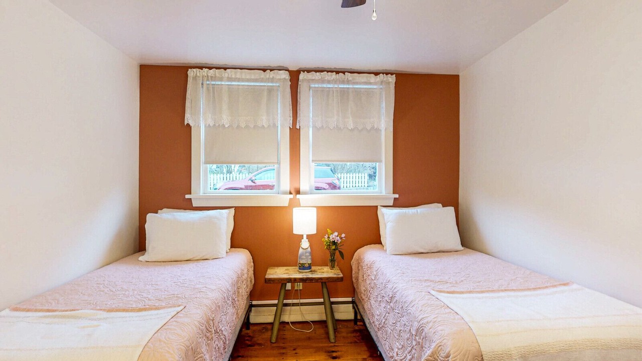 Photo of Bedroom in Stonington