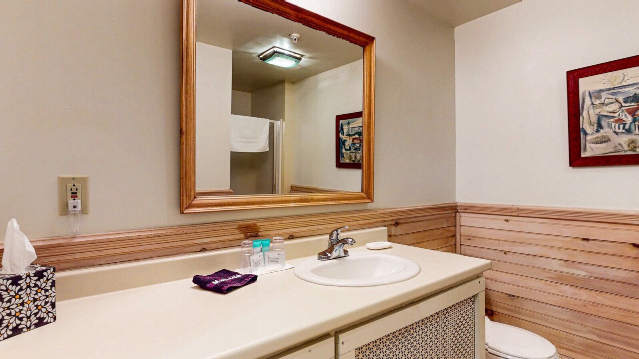 Photo of Bathroom in Stonington