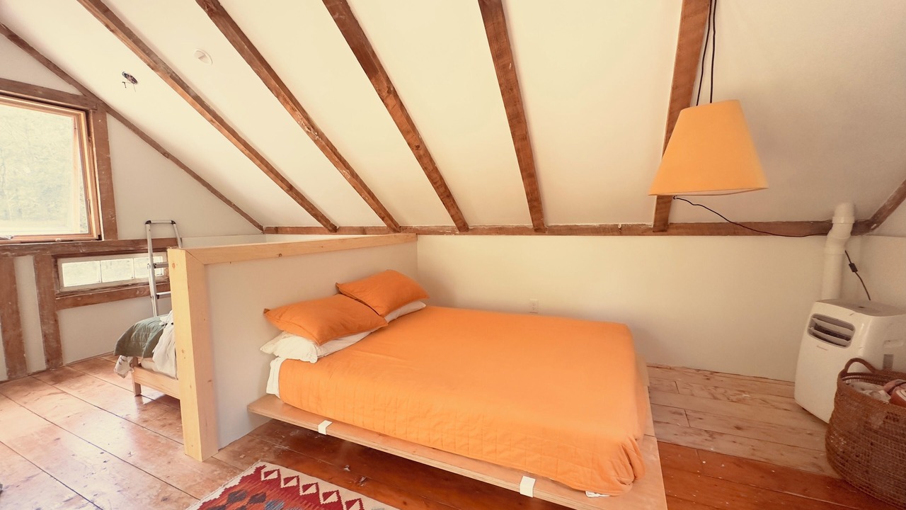 Photo of Bedroom in Tisbury