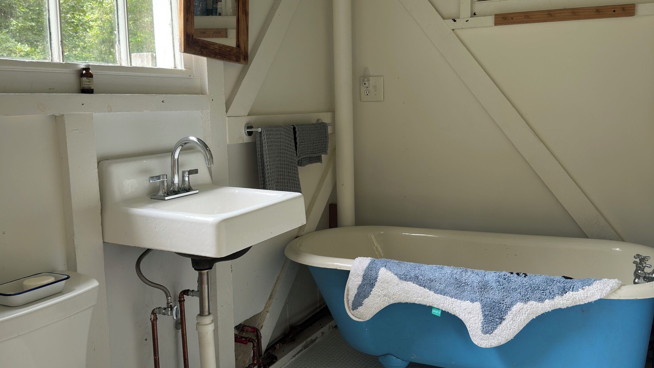 Photo of Bathroom in Tisbury
