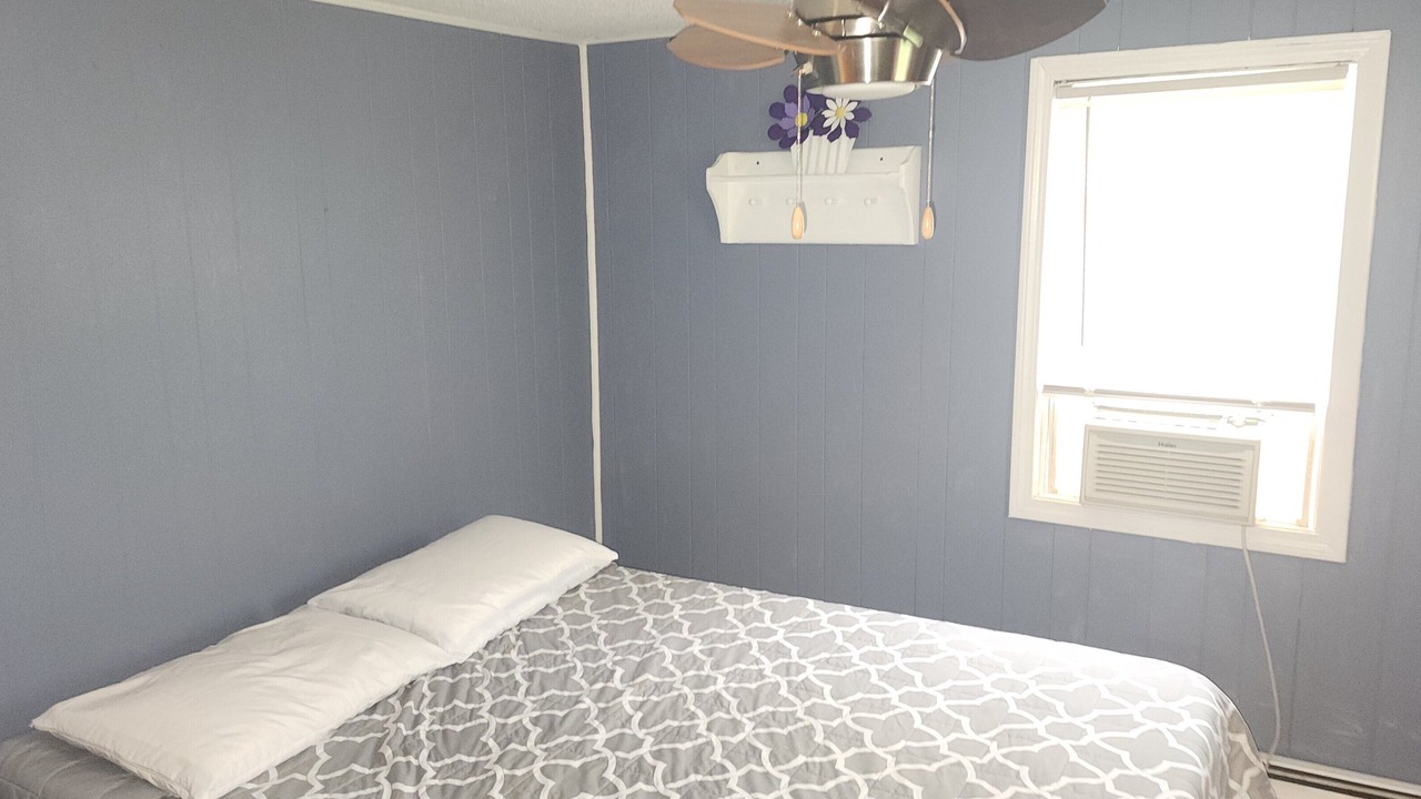 Photo of Bedroom in Weirs Beach