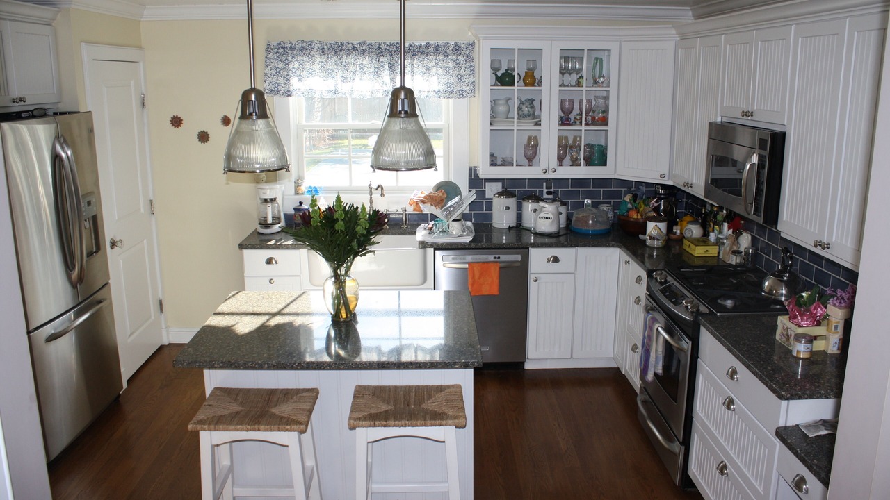 Photo of Kitchen in Village of Southampton