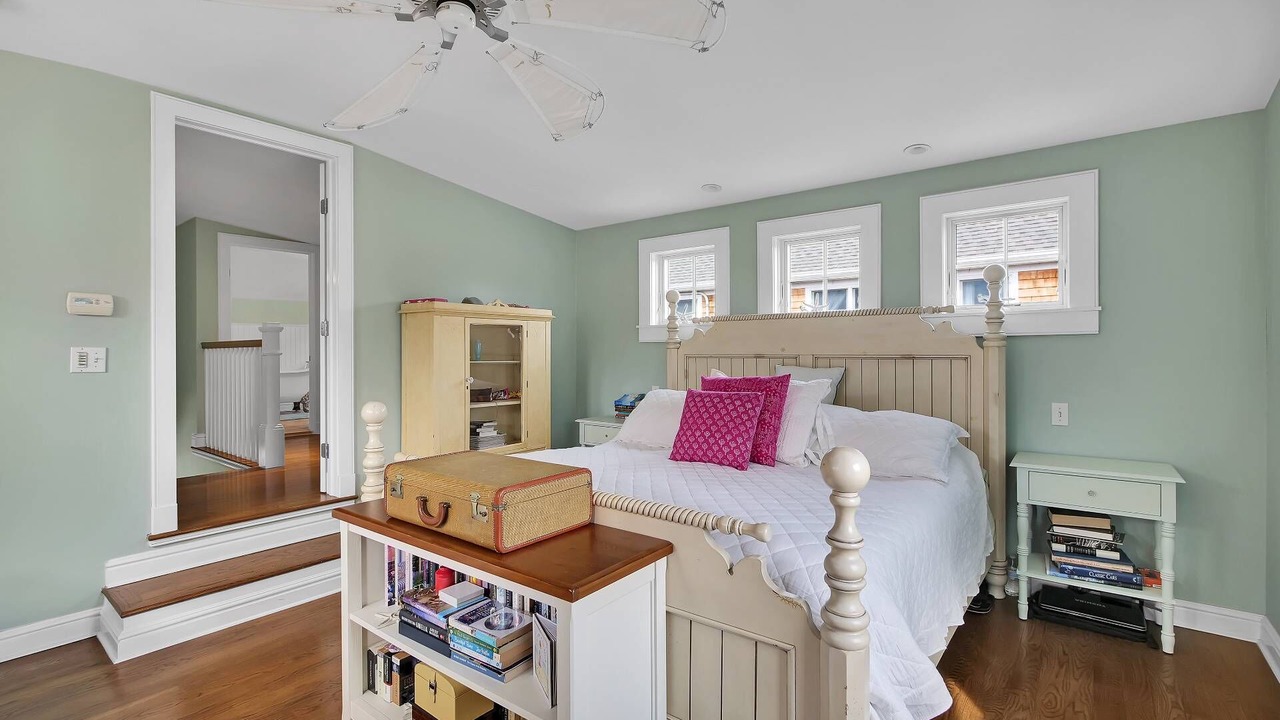 Photo of Bedroom in Village of Southampton