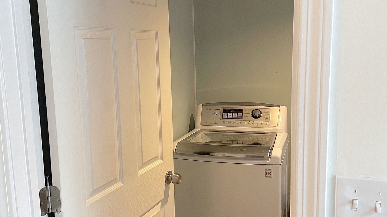 Photo of Bedroom in Nahant