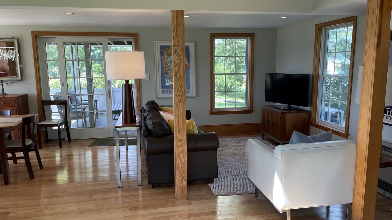 Photo of Livingroom in Edgartown