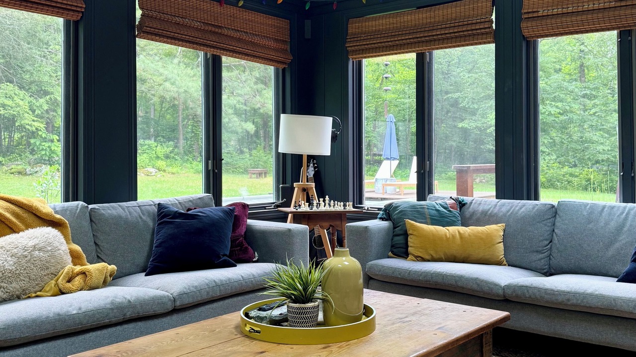 Photo of Livingroom in Sharon
