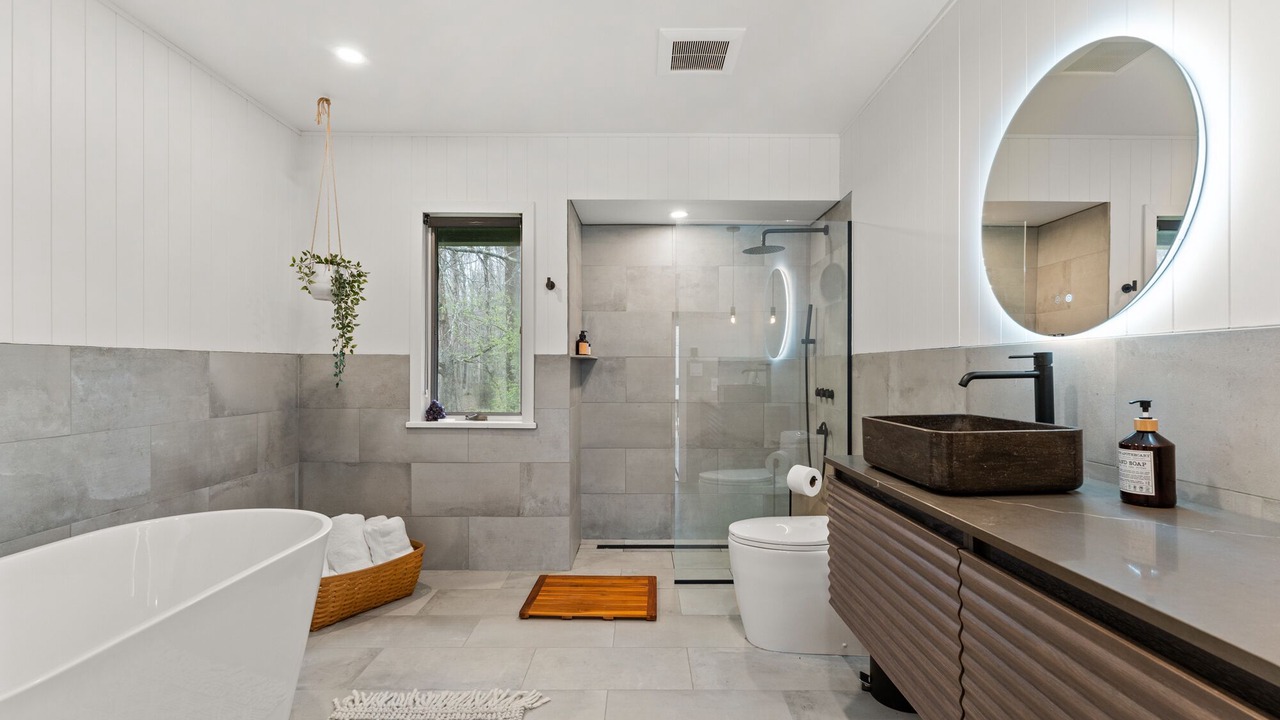 Photo of Bathroom in Sharon