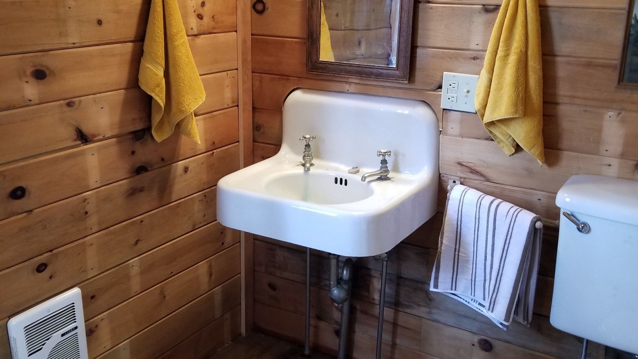 Photo of Bathroom in Naples