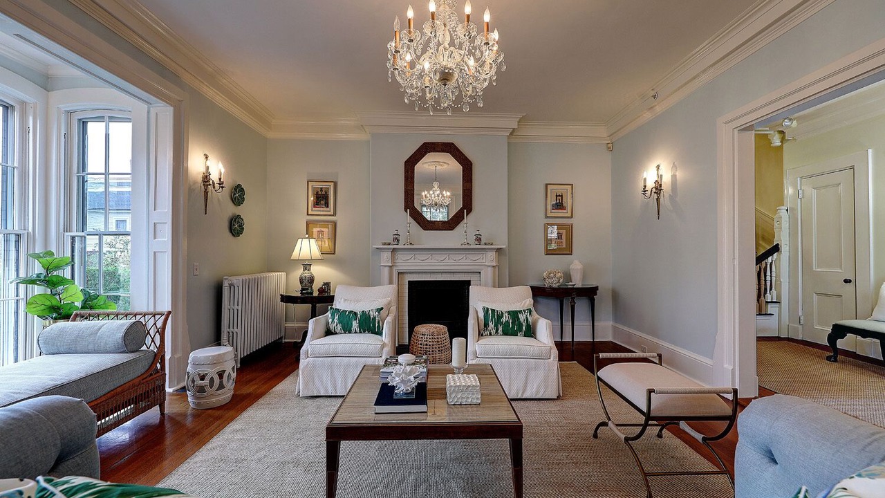 Photo of Bedroom in Top of the Hill